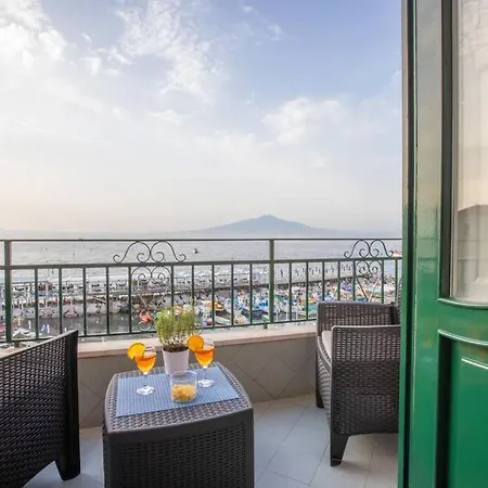 Sorrentovibes - Seaview On The & Amazing Views Terrace Apartment