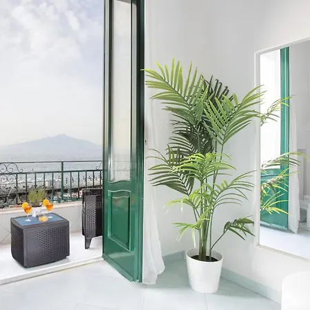 Sorrentovibes - Seaview On The & Amazing Views Terrace Apartment Sorrento