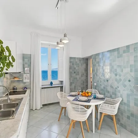 Apartamento Sorrentovibes - Seaview On The & Amazing Views Terrace Península Sorrentina